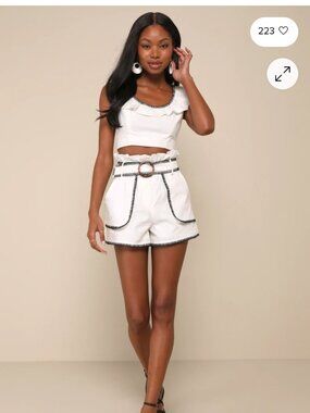 White and Black Linen Embroidered Shorts Size Medium